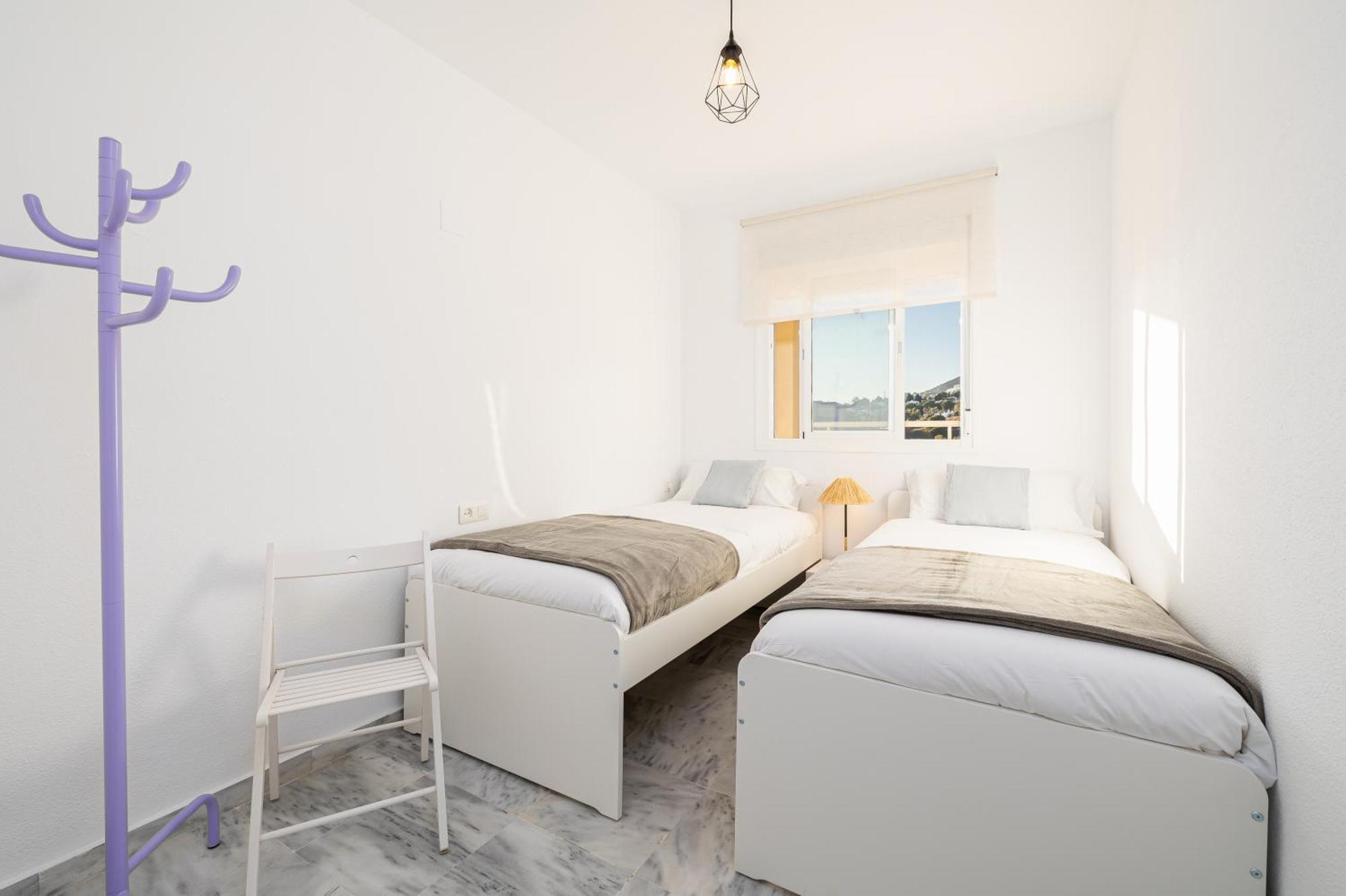 Holidays2Nueva Torrequebrada 2 Bedrooms And 2 Bathrooms, Terrace, Community Pool And Garage Benalmádena Eksteriør bilde